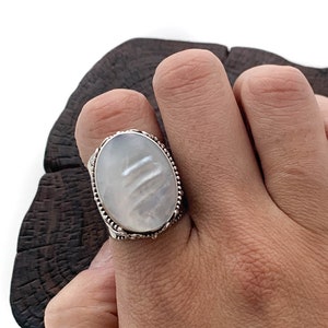 Mother of Pearl Oval Ring, Large Oval White Ring, White  Shell Ring, Silver White Shell Ring, Size 7.5