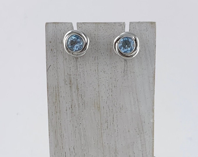 Knot Stud Earrings, Round Faceted Blue Topaz Stone , Sterling Silver 925, Handmade