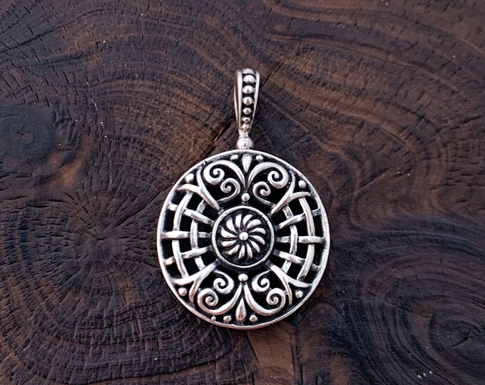 Round Silver Pendant, Oxidized Silver Jewellery, Sterling Silver Circle Pendant,Handmade, Stunning Pendant, Intricate Silver Jewellery