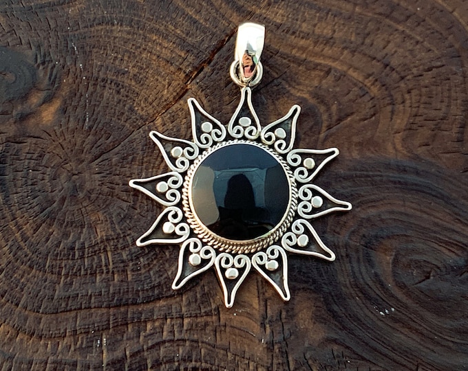 Sun Pendant, Black Shell Sun Pendant, Round Black Shell Necklace,Sun Jewellery, Celestial Jewellery, Sterling Silver