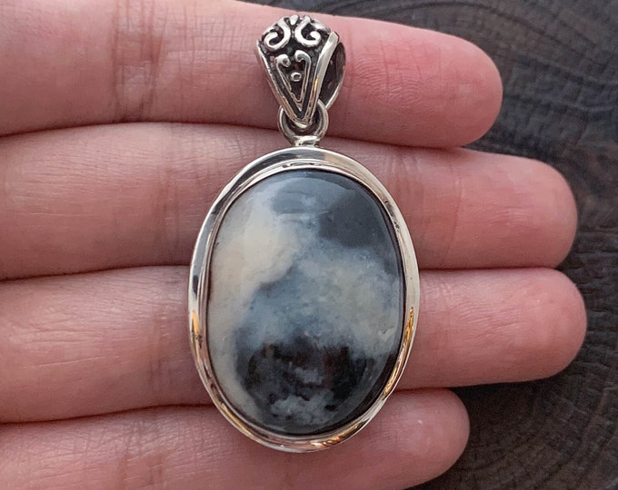 Agate Pendant,Oval Agate Stone ,Sterling Silver Agate Pendant, Dark Earth Tone Jewellery, Silver 925, Silver Pendant, Stunning Pendant