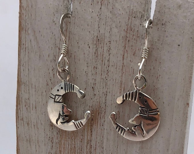 Crescent Moon Earrings, Dangling Crescent  Moon Earrings, Sterling Silver Crescent Moon Earrings, Celestial Jewellery, Fun Crescent Moon