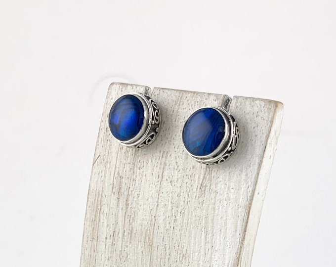 Silver Blue Earrings, Blue Paua Shell Jewellery, Blue Abalone, Stunning Paua Shell Stud, Sterling Silver 925, Round Blue Studs