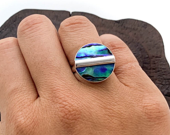 Stunning Round Abalone Ring, Natural Abalone Ring, Silver Abalone Ring, Round Ring, Circle Ring, Silver Line, Abalone Ring,Silver Ring