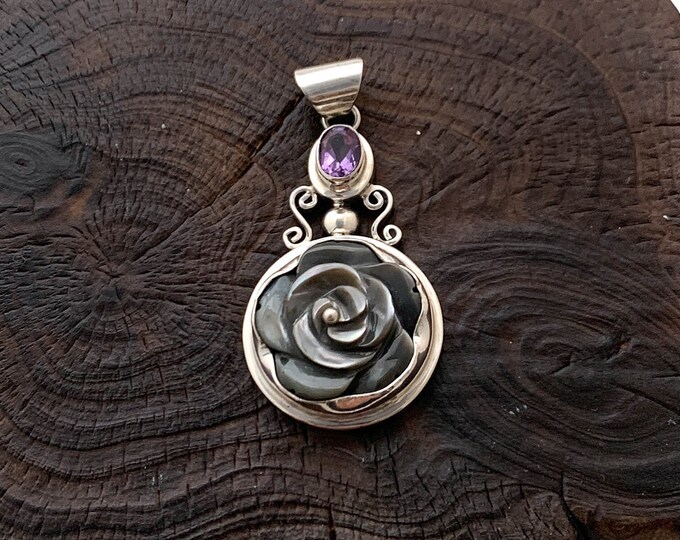 Silver Flower Pendant, Black Carved Shell Necklace,Black Roses Pendant, Amethyst Stone, Black Shell Flower Jewellery
