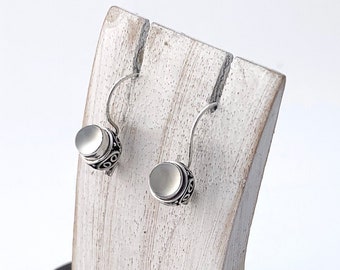 Moonstone Earrings, Sterling Silver Dangle Moon Stone earrings, Minimalist Circle Earrings, Silver Moon Stone Earring