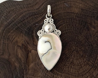 Shell Pendant, Teardrop Natural Sea Shell, Sterling Silver Pendant, Beige Shell Jewellery, Shell Necklace