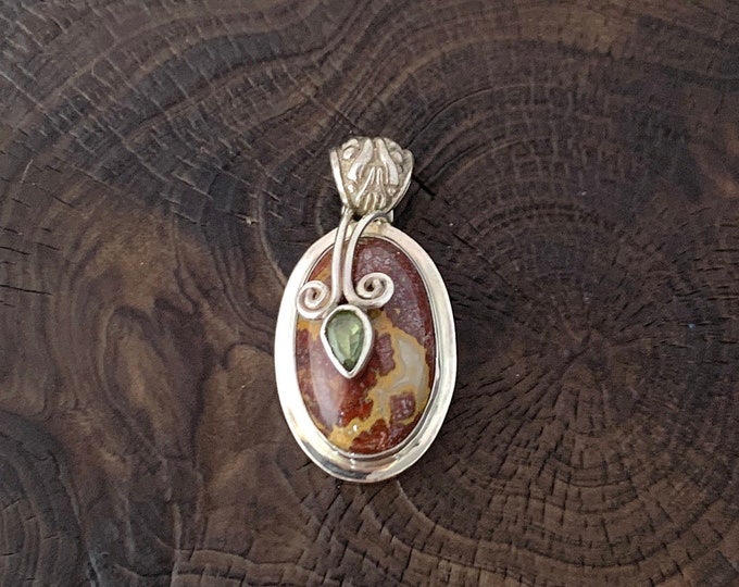 Agate Pendant, Oval Agate Pendant, Agate Necklace, Teardrop Peridot, Natural Stone, Genuine Stone