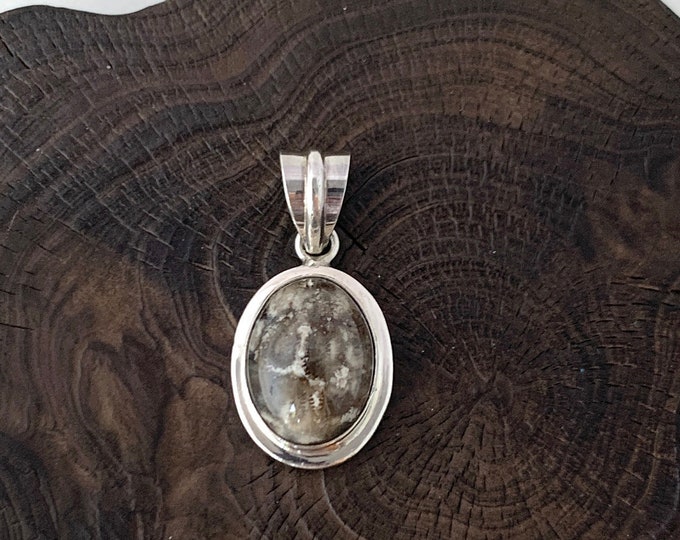 Moss Agate Pendant, Stunning Oval Pendant,  Sterling Silver 925, Silver Pendant