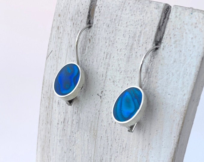 Blue Paua Shell, Oval Blue Abalone Earrings, Minimalist oval earring, Oval Blue Shell Earring, Drop Blue Earrings, Everyday Wear