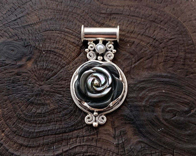 Silver Flower Pendant, Tinted Shell Flower, Black Rose Pendant, Flower Lover,Silver Flower Jewellery,Carved Flower