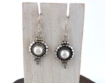 White Pearl Earrings, Dangle Pearl Earrings,Round Natural Pearl,Sterling Silver 925, Pearl Earring, Silver Pearl Earrings