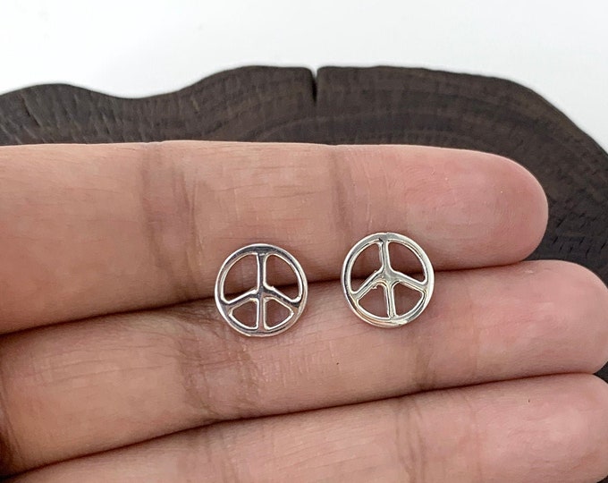 Peace Sign Sterling Silver Stud earrings, Peace Sign Studs, Minimalist Peace Stud, Tiny Studs, Peace Earring