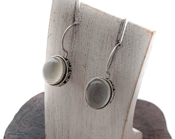 Moonstone Earrings, Sterling Silver, Dangle Moon Stone Earrings, Minimalist Oval Earrings, Oval Earring, White Earrings