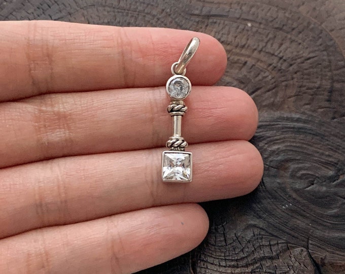 Cubic Zirconia Silver Pendant, Minimalist CZ Pendant, Tiny, Dainty Necklace, Minimal Pendant,Small CZ Pendant