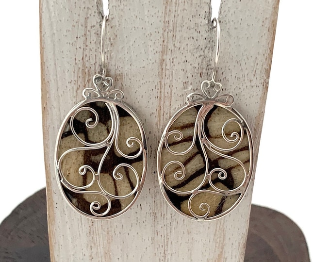 Zebra Striped Coral Earrings, Oval Shaped Drop Earring, Zebra Stripes Coral Dangle, Silver 925, Earth Tone Jewellery,Beige and Dark Brown