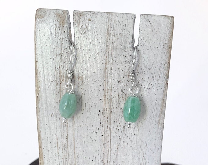 Green Jade, Tiny Oval Jade, Sterling Silver Jade, Dangle Jade, Minimalist Jade Jewellery, Light Jade Earrings, Silver925