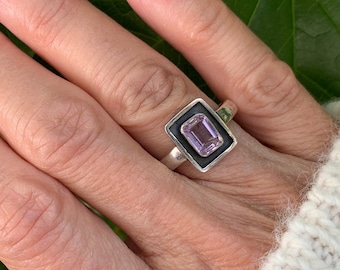 Dark Amethyst Ring, Silver Amethyst Ring, Rectangle Ring, Faceted Amethyst Ring, February Birthstone, Minimalist Amethyst, Genuine Stone