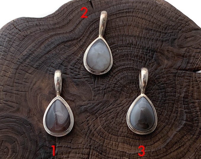 Agate Stone Pendant, Teardrop Stone Jewellery, Teardrop Genuine Stone, White and Brown Agate Jewellery Necklace