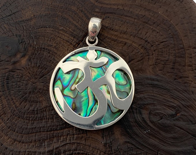 Abalone OM Pendant, Spiritual Circle Pendant, Om Sign, Natural Abalone Shell,Reversible Necklace, Zen Jewelry, Spiritual
