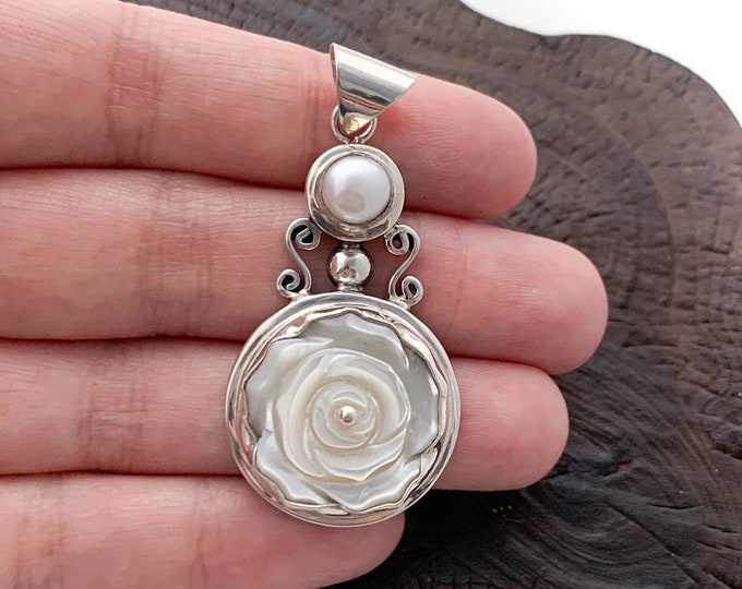 Mother of Pearl Flower Pendant,White Pearl, Sterling Silver,Flower Jewellery Necklace,White Flower Pendant, Flower Lover,Carved Rose Pendant