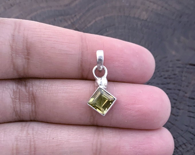 Citrine Pendant, Silver Faceted Citrine, Minimalist  Pendant, Tiny Yellow, Dainty Citrine  Pendant, Yellow Pendant