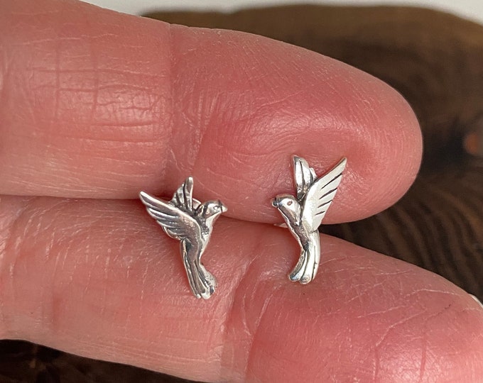 Silver Dove Stud, Dove Sterling Silver Stud, Silver Dove Earrings, Bird Flying Earring,Dove Lover,Dove Bird Post ,Tiny Dove