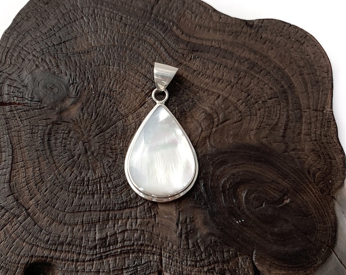 Mother of Pearl Pendant, Sterling Silver Teardrop, White Tear drop, White Teardrop Jewellery, Teardrop Shell Pendant