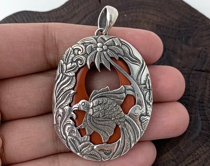 Agate Sterling Silver Pendant, Oval Necklace, Bird Pendant, Bird lover, Oval Pendant, Garden Pendant