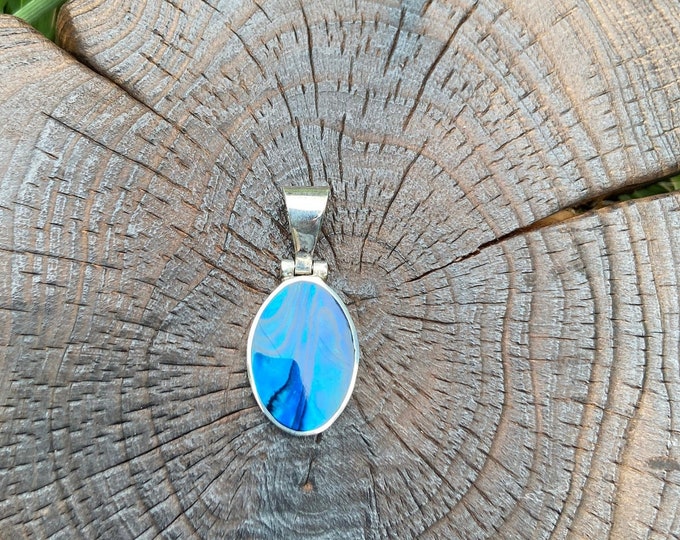 Sterling Silver Blue Paua Shell Pendant,Blue Pendant, Blue Shell Necklace, Minimalist Pendant, Blue Oval Pendant,