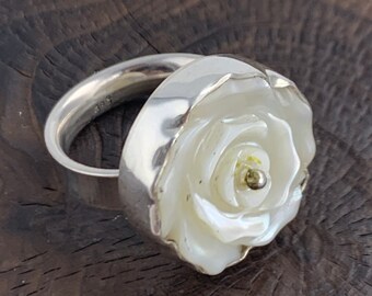 White Shell Ring, White Mother of Pearl Shell, Rose Ring, Sterling silver For Women, Flower Ring, Silver White Ring, Summer Ring