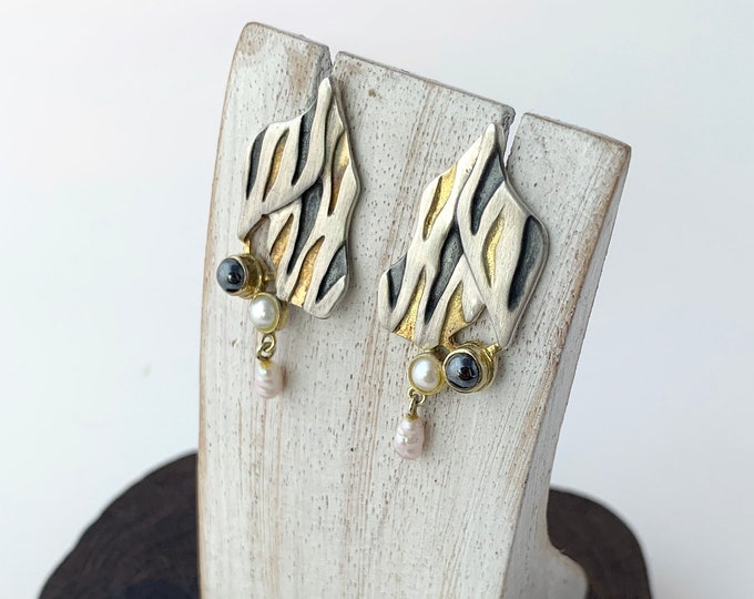 Gold Vermeil 18k, Pearl Hematite Stud Earrings, Gold Vermeil and Silver Jewellery, Vintage Stud, Vermeil Earrings, Gold Earrings