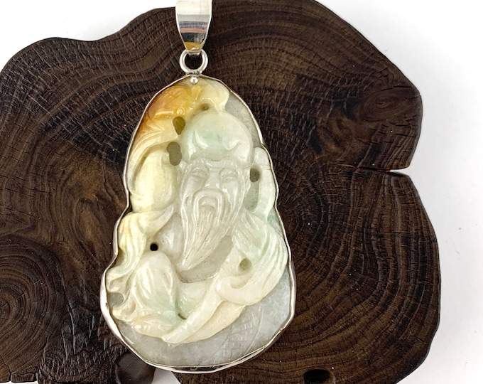 Stunning Carved Jade Buddha Pendant,Vintage Pendant, Handmade, Genuine Burmese  Jade, Jade Pendant, Jade Buddha Necklace