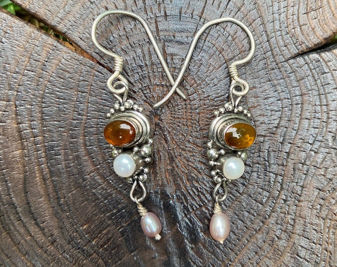 Sterling Silver earrings,Amber earrings,Pearl and Amber Earrings,Dangle Earrings,Drop Amber Earrings,Solid Silver Amber