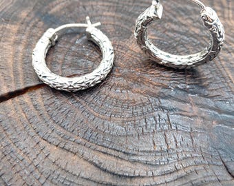 Sterling Silver Hoop,Elegant Hoop,Stunning Hoop,