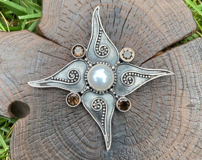 Sterling Silver Pendant,Silver Brooch,Pearl and Faceted Smokey Quartz,Celestial Pendant,Celestial Brooch,Pearl Star