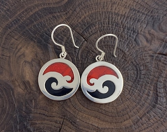 Red Coral Earrings, Round Red Coral Jewellery, Black Shell Dangle Earring, Wave Earrings,  Sterling Silver 925