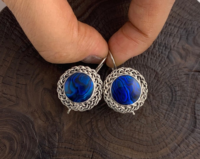 Sterling Silver Paua Shell Earring, Basket Weave Earring, Unique Design,  Round Blue Shell, Blue Earrings, Silver Blue Earrings