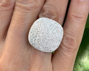 Silver Square Ring, Silver Tiny Granulation Ring Minimalist Ring, Rounded Edge Square Ring, Silver Ring,Granulated Silver Ring,Stunning Ring