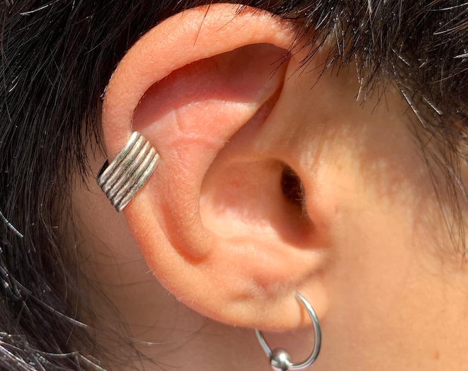 Shiny Sterling Silver Ear Cuff Wrap with silver lines, no piercing.