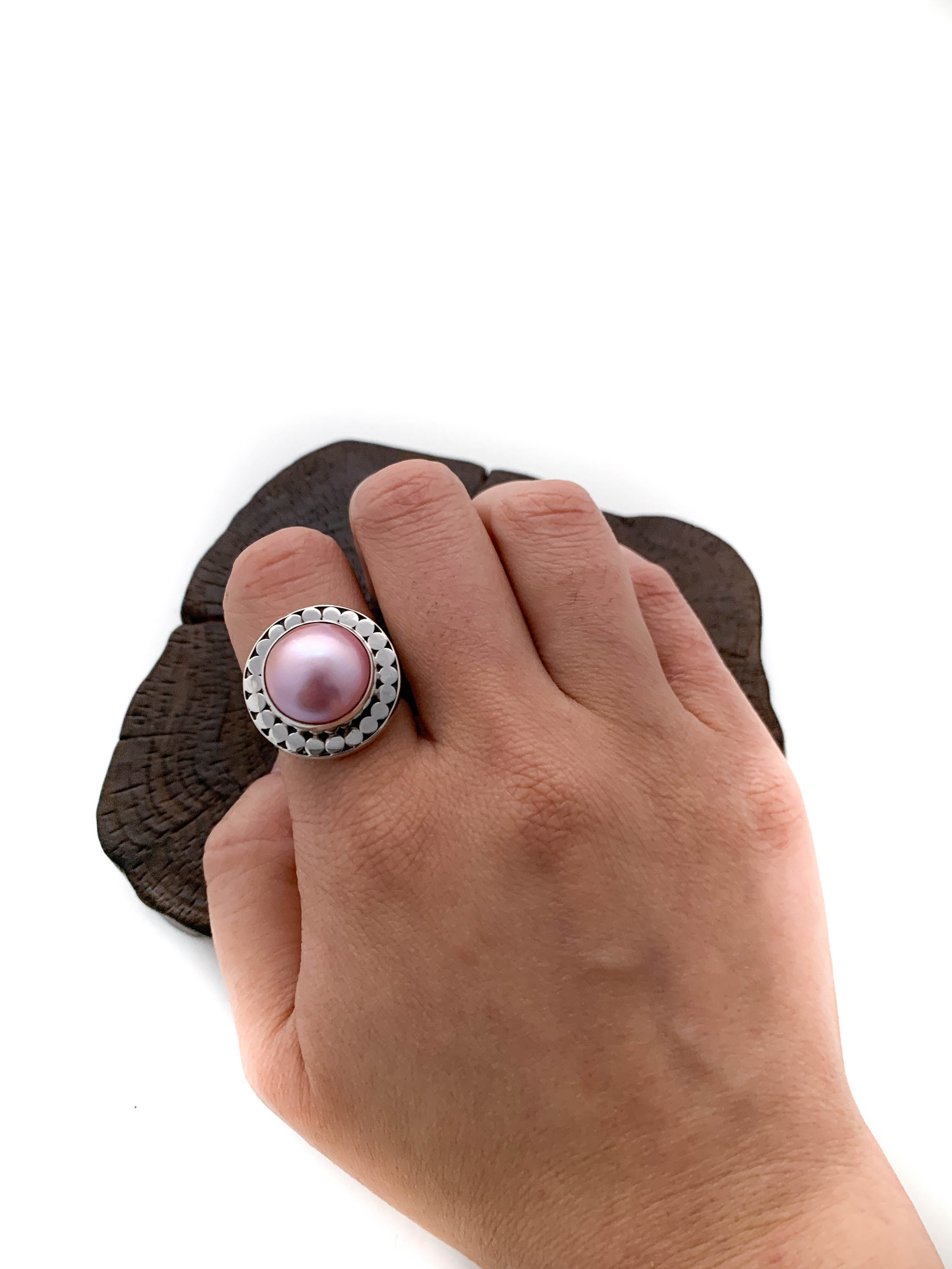 Pink pearl sale ring paparazzi