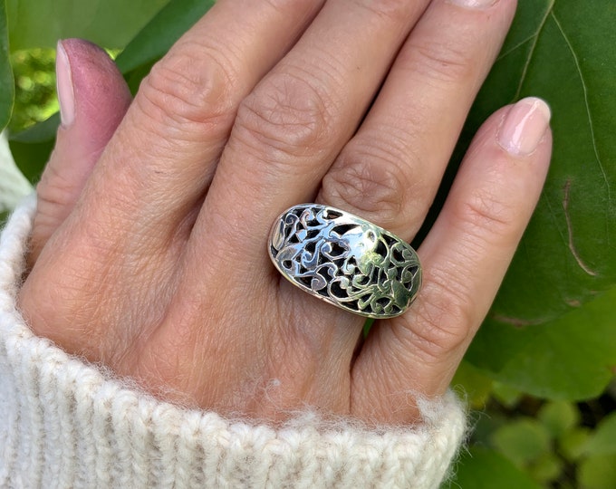 Butterfly in The Garden Sterling Silver Ring, Mothers Day, Silver Garden Design,Floral Ring,Butterfly Garden Ring,Silver Ring