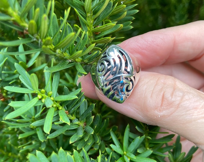 Sterling Silver Ring,Intricate Silver Ring,Solid Silver Ring,Statement Ring, Silver Dome Ring,Silver Ring