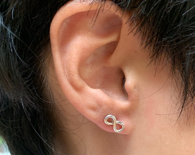 Silver Infinity Studs, Sterling Silver Infinity Sign Stud Earrings, Tiny  Infinity Studs, Minimal Infinity Stud, Everyday