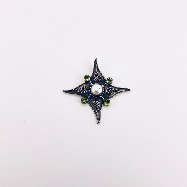 Star Pendant with Pearl and Faceted Peridot Set in Sterling Silver