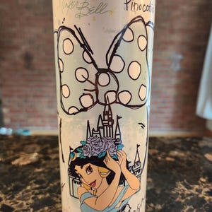 Jasmine with Character Autographs Sublimated 20oz tumbler