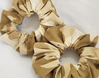 Tan Camo Scrunchie, corbata de pelo de tela de algodón, se adapta a todas las edades, regalo de cumpleaños,