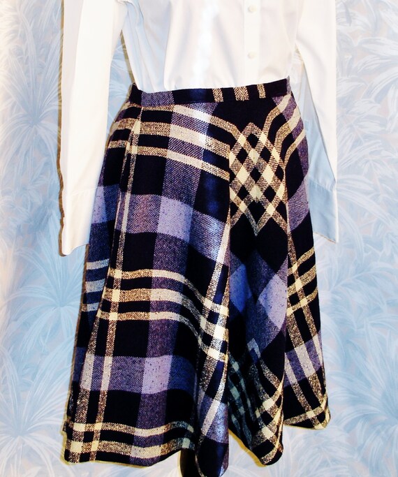 Skirt by Designer B.H. Wragge Wool Plaid Circular