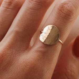 Disc Circle Hammered Ring 14K Gold Filled R1292 image 1