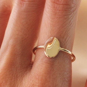 Oval Shape Smooth Shiny Ring Gold Filled R1236